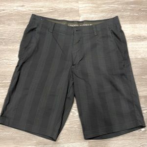 Under Armour shorts Sz 36